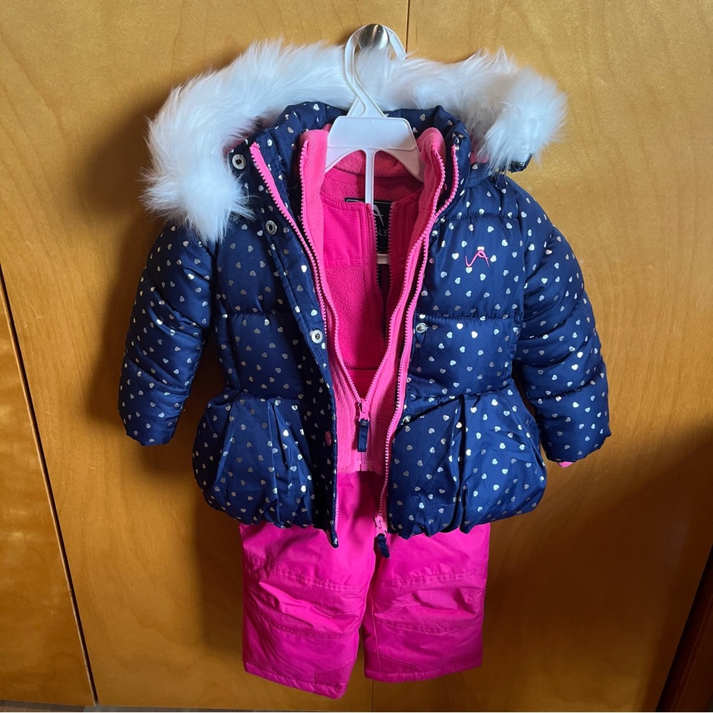 Vertical9 girls snowsuit 2piece (2T)